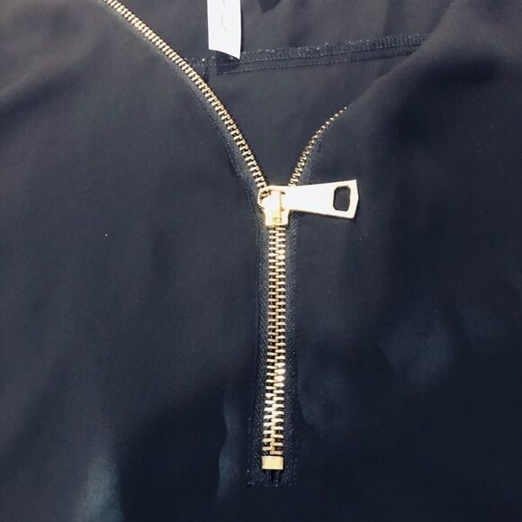 PinkBlush Blouse - SIZE M - Picture 11 of 11